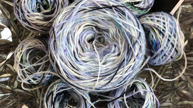 LYS yarn